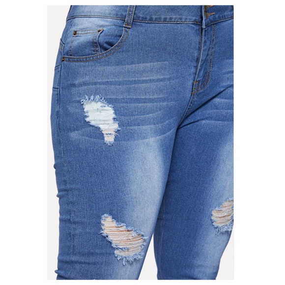 ➕ Distressed Cuffed Hem Jeans - Picture 5 of 7